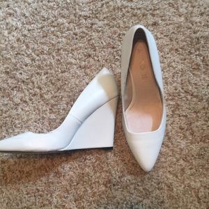 Aldo White leather wedges